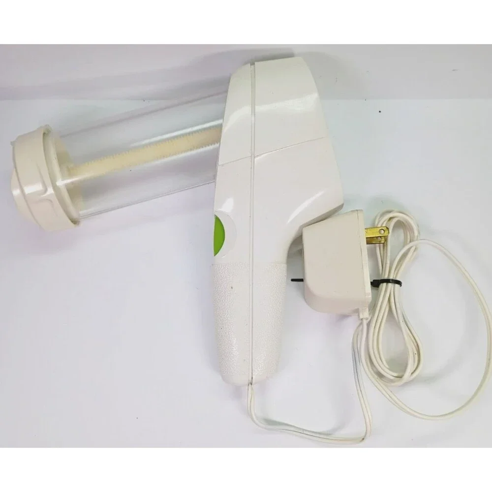WearEver Super Shooter Electric Cookie Candy Maker 70001 Vintage w/9 Discs